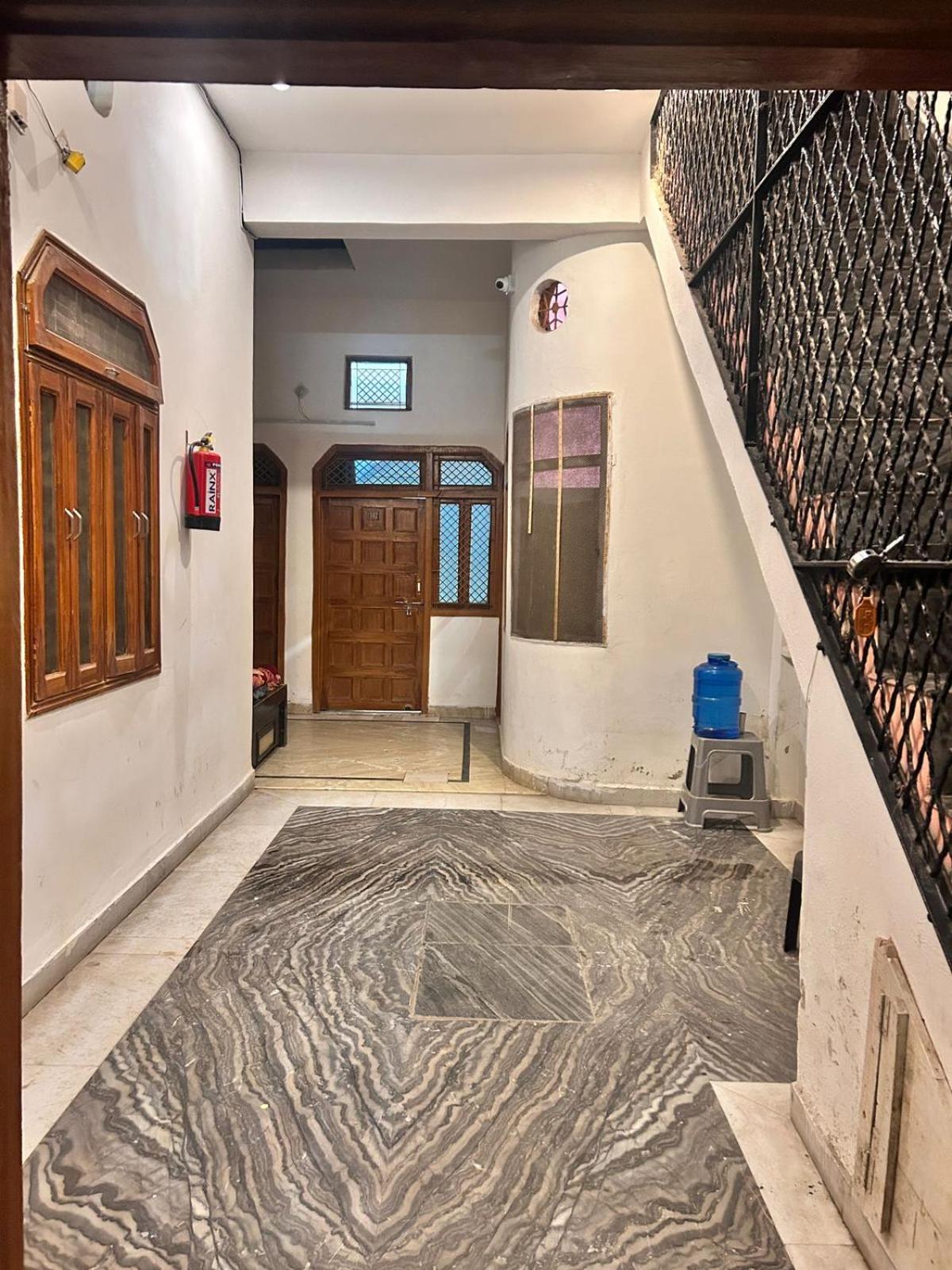 Agrawal Inn Guest House Mathura Zewnętrze zdjęcie