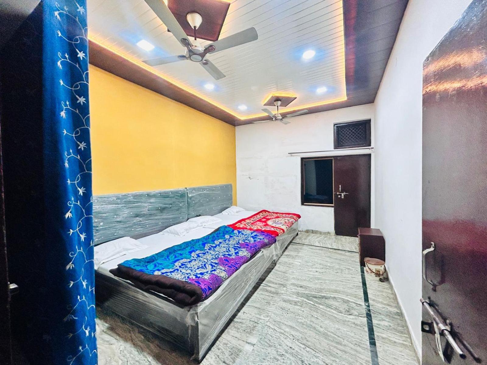 Agrawal Inn Guest House Mathura Zewnętrze zdjęcie